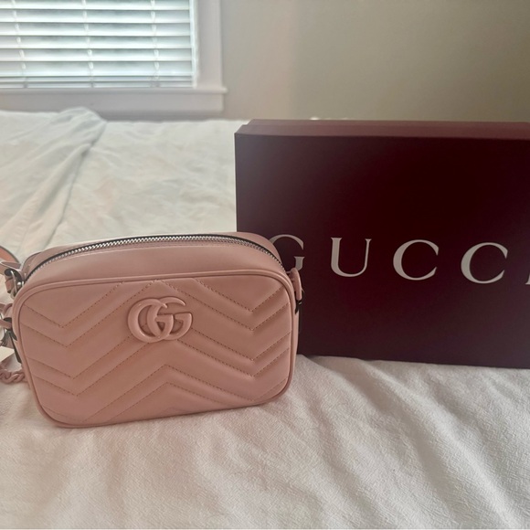 Gucci Marmont Perfect Pink Chevron monochrome Crossbody Bag - Picture 1 of 8
